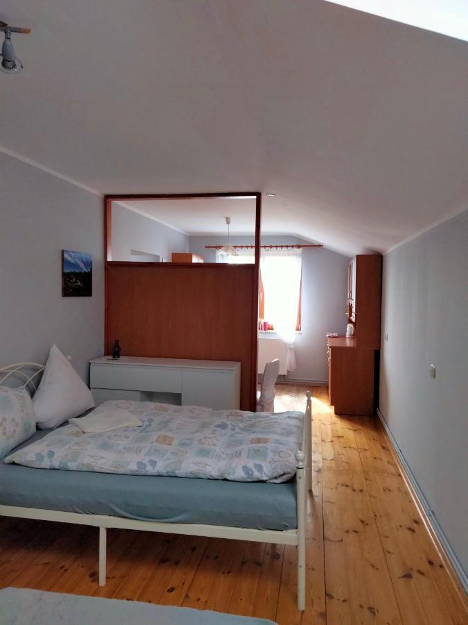 Pod Piramida Ługniany Exterior foto
